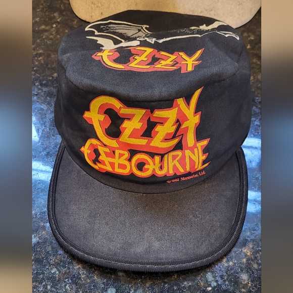 Diary Of a Madman Tour 1982 Ozzy Osbourne Painter Hat w/ Bats *Rare* - Picture 11 of 16